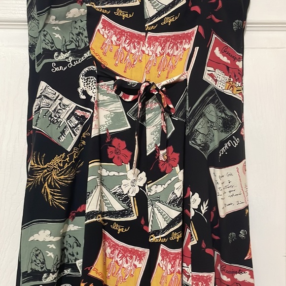 Reformation Postcards Dress! Size 2. Worn only 2 times. Excellent condition. - Picture 6 of 7